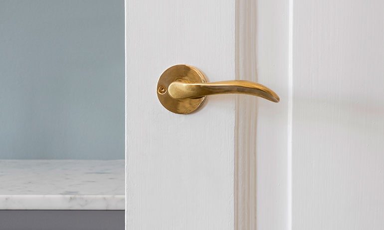 Klassisk dansk design til dine døre